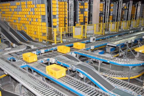 探訪“亞洲最大智慧物流基地”：你的快遞7分鐘就出倉庫！