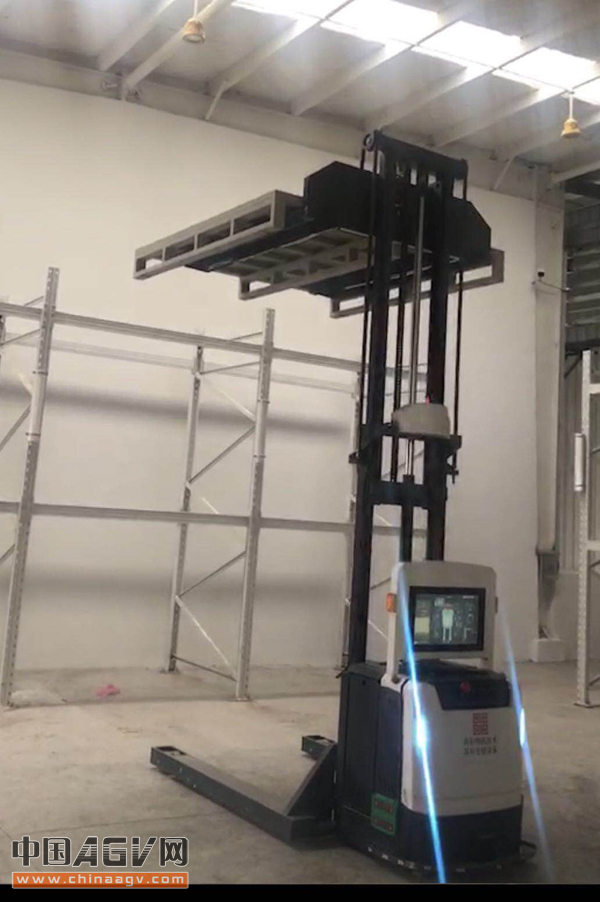 凌鳥(niǎo)成功案例｜激光叉車(chē)AGV在合肥正大飼料項(xiàng)目的應(yīng)用