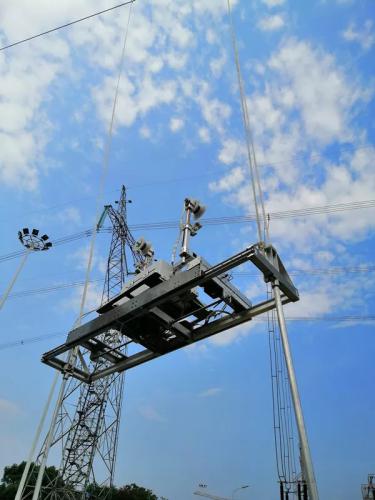 高空線路機(jī)器人移動(dòng)式自動(dòng)上下線裝置填補(bǔ)世界空白