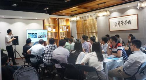 ?？禉C(jī)器人——物聯(lián)網(wǎng)浪潮下的智慧機(jī)器人內(nèi)物流探索