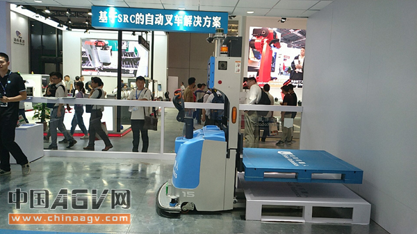 敢為人先，仙知機(jī)器人首度綻放工博會(huì) 驅(qū)動(dòng)智造未來(lái)