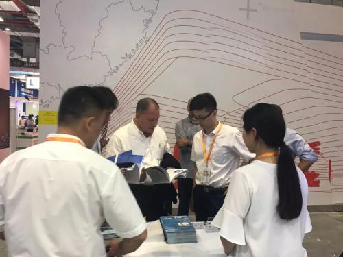 國辰機器人實力亮相工博會，領(lǐng)航智能發(fā)展新勢力