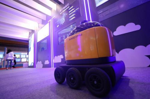 網(wǎng)聯(lián)新時(shí)代，蘇寧黑科技帶你“穿越”到未來(lái)