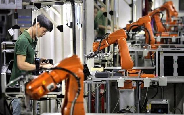 工業(yè)機(jī)器人發(fā)展迅速，投入越來(lái)越多，未來(lái)全球恐有八億崗位受威脅
