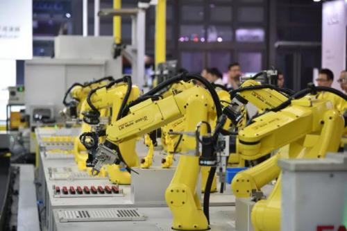 媒體評(píng)說 | 20余機(jī)器人“坐鎮(zhèn)”未來工廠 FANUC將在進(jìn)博會(huì)展示智能制造最新技術(shù)設(shè)備