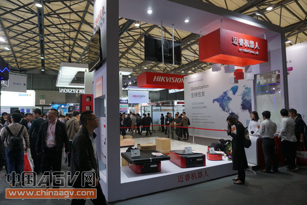 邁睿機器人攜新品首次亮相CeMAT展