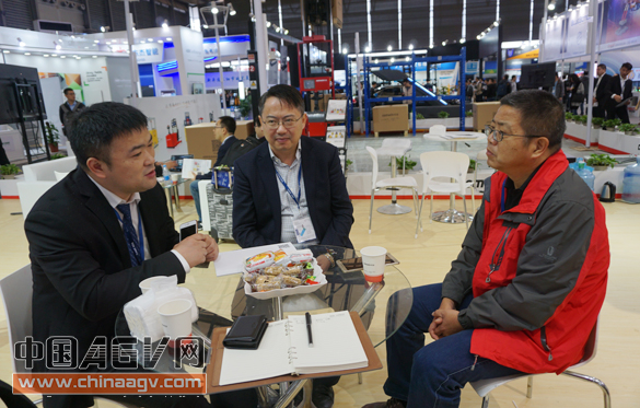 專注、專業(yè)AGV物流解決方案  柯金參展CeMAT ASIA