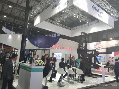 海邁克重型夾抱式激光AGV首度亮相CeMAT ASIA