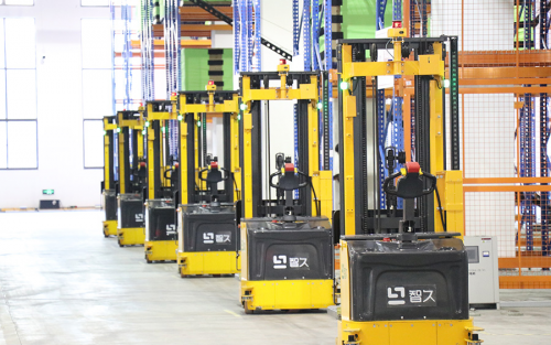 物流圈上演首場“人機(jī)大戰(zhàn)” ，零擔(dān)分撥智能化時(shí)代開啟