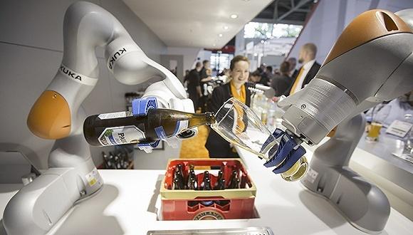 庫卡機(jī)器人全球首席執(zhí)行官提前卸任