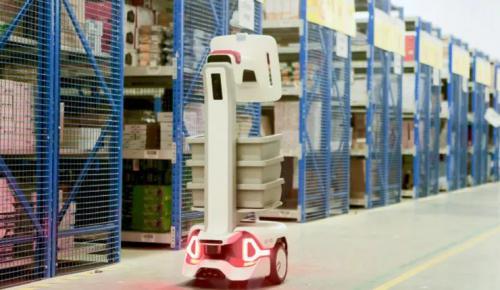 談到倉儲機(jī)器人，AMR 牛在哪？