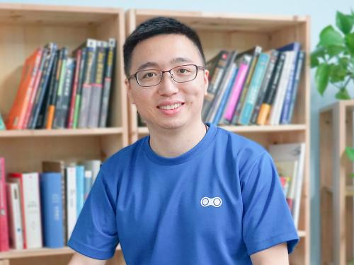 藍(lán)胖子機(jī)器人鄧小白：以深圳速度建起硅谷式創(chuàng)業(yè)公司，促進(jìn)物流智能化