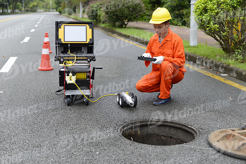 管道cctv檢測(cè)機(jī)器人  www.landrobots.com