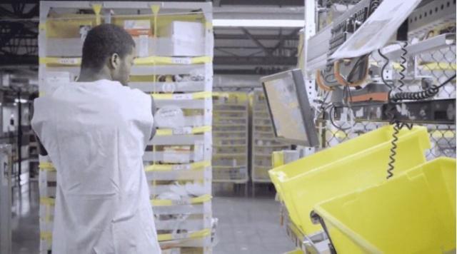 亞馬遜和沃爾瑪大量使用機(jī)器人，為什么有底氣說不會(huì)影響就業(yè)？