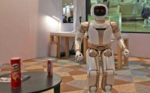 服務(wù)機(jī)器人行業(yè)發(fā)展呈三大趨勢