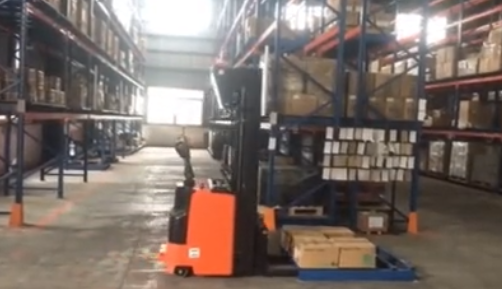 科羅瑪特激光叉車系列