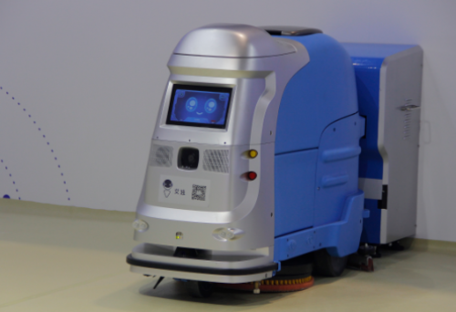 在政策的推動下 資本市場和科技巨頭紛紛角逐服務(wù)機(jī)器人