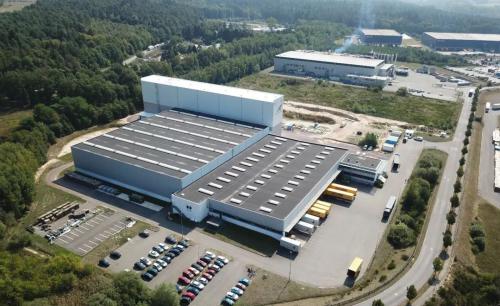 TGW：打造首個(gè)庫(kù)架一體穿梭車(chē)立體倉(cāng)庫(kù)