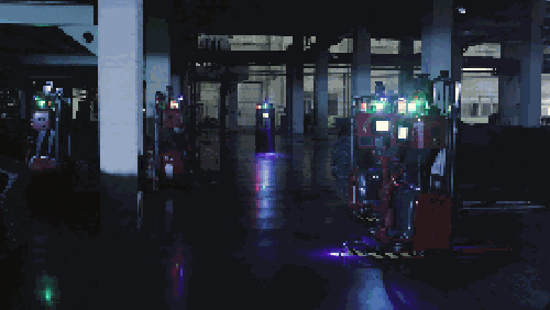 某神秘智能工廠里面居然有這么多搬運(yùn)機(jī)器人叉車(chē)AGV... 