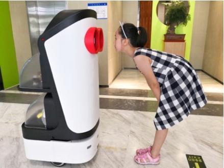 服務機器人落地正當時，餐飲服務變革序幕已拉開