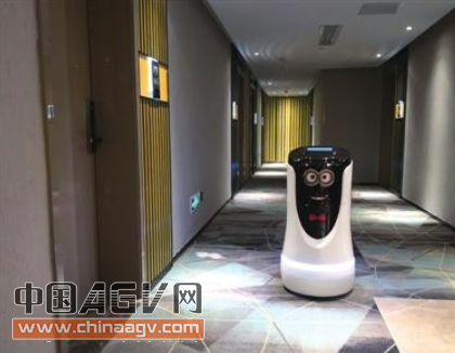 智能機器人何時成為酒店“萬能員工”？