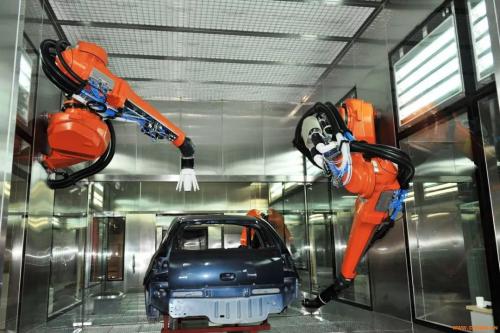 這噴涂機(jī)器人是要成精了嗎??？