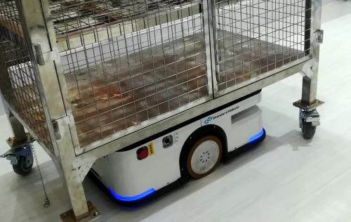 AGV移動(dòng)機(jī)器人誰(shuí)家最搶眼？