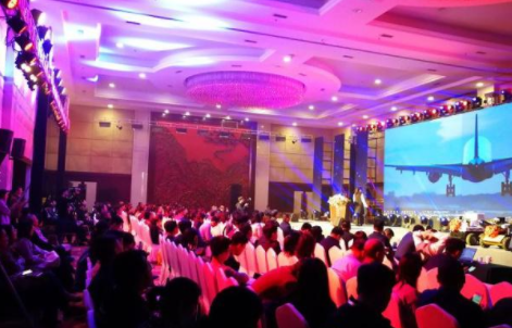 新元科技首推五款行業(yè)機(jī)器人 十年聚焦開啟戰(zhàn)略升級