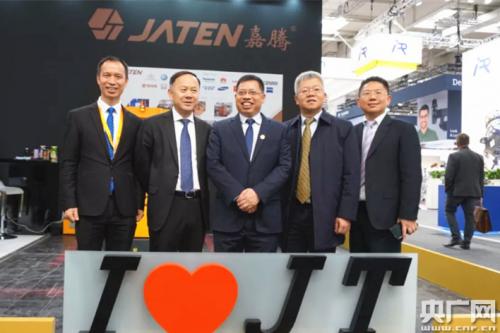 廣東嘉騰全球首次發(fā)布機(jī)器人“心跳系統(tǒng)”