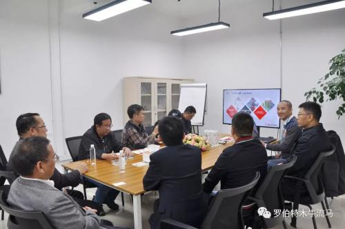 中共玉溪市紅塔區(qū)委考察團走進"木牛流馬"探訪智能裝備的奧秘