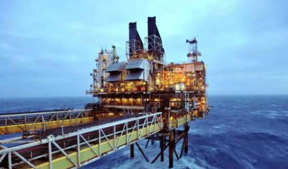 從數(shù)字化到智能化轉(zhuǎn)型，華為使能石油行業(yè)“智”變