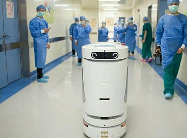 醫(yī)院物流“黑科技”搶飯碗 機器人一個頂十個