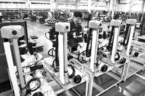 機(jī)器人“同事”讓物流更高效