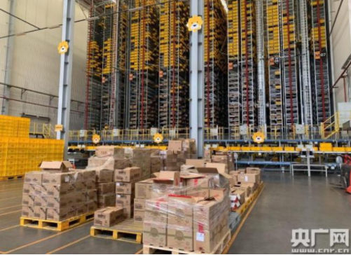 記者探訪蘇寧云倉 智慧物流給電商經濟帶來了什么？