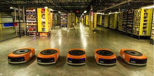 倉(cāng)儲(chǔ)物流機(jī)器人誰(shuí)能成時(shí)代新主角