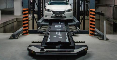 滾筒型無介質(zhì)停車AGV技術(shù)與應(yīng)用