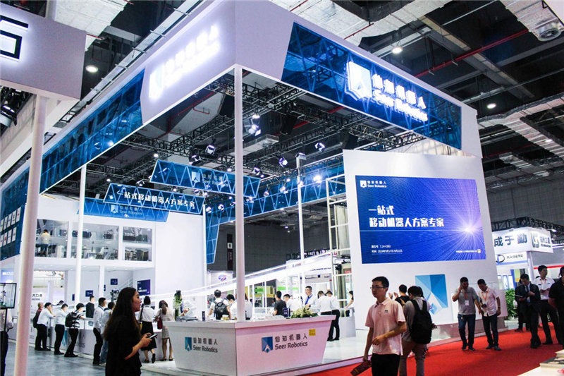 2019工博會，仙知機(jī)器人秀出移動機(jī)器人新高度