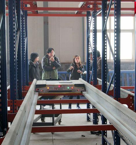 關(guān)于穿梭車(chē)貨架系統(tǒng)最關(guān)鍵的成本問(wèn)題解答