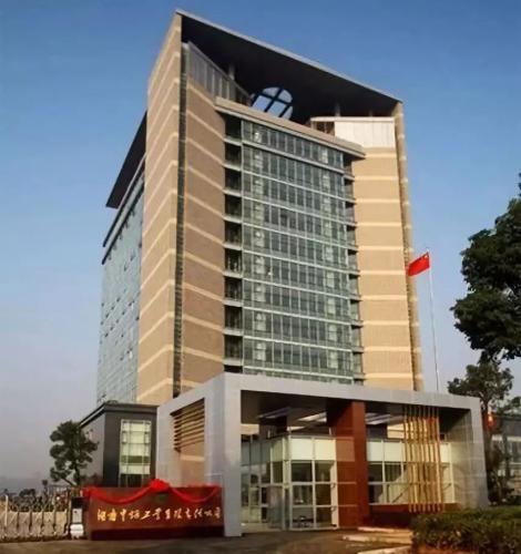 穿梭車(chē)智能密集存儲(chǔ)案例分享丨音飛集團(tuán)穿梭車(chē)密集存儲(chǔ) 讓物流立體倉(cāng)庫(kù)系統(tǒng)更具柔性