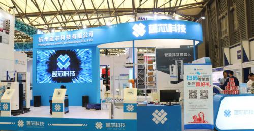 國內(nèi)首臺智能揀貨機器人震撼登陸CeMAT2019 呈現(xiàn)智慧物流新未來