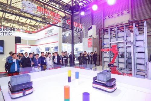 京東物流機(jī)器人豪華陣容亮相CeMAT ASIA，全面深化技術(shù)與解決方案開放業(yè)務(wù)