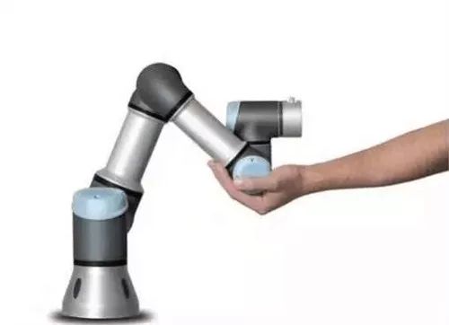 葉茂AGV小車實現(xiàn)企業(yè)智能化生產(chǎn)