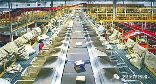 雙十一期間京東物流將會(huì)投用70個(gè)機(jī)器人倉