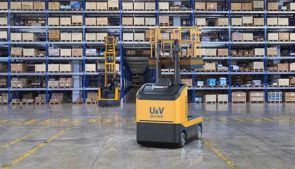 當(dāng)AGV機(jī)器人遇上5G技術(shù)會(huì)怎樣?