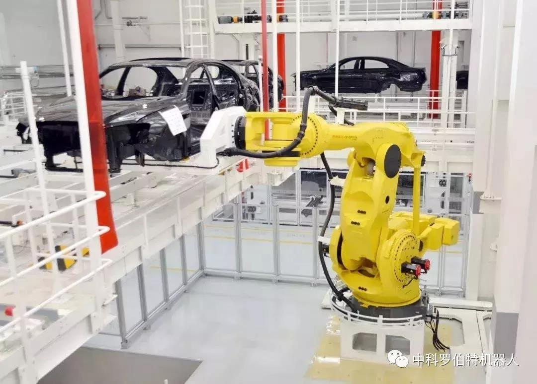 你害怕了嗎？1臺碼垛機器人可替代4位工人 機器換人時代來臨