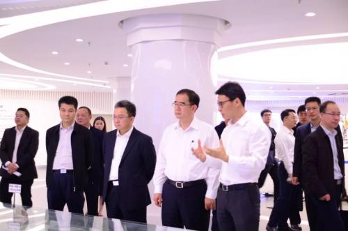 東莞市委書記梁維東蒞臨拓斯達(dá)調(diào)研指導(dǎo)