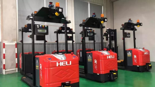 讓叉車自個兒干活吧！