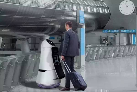 機(jī)器人讓旅游更加人性化、精準(zhǔn)化和智能化