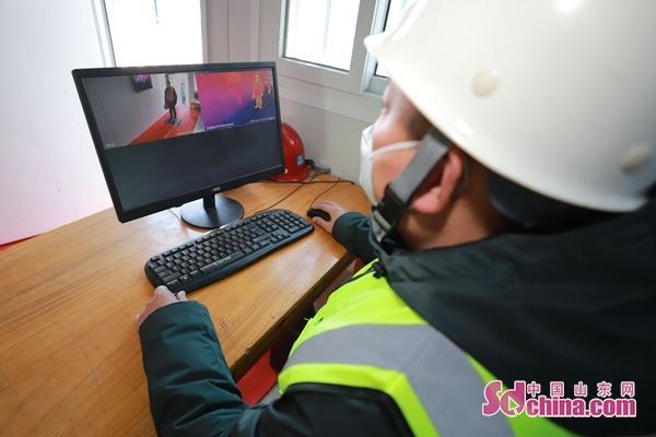 機(jī)器人、大數(shù)據(jù)、無人機(jī)，山東科技防疫硬核操作顯神通