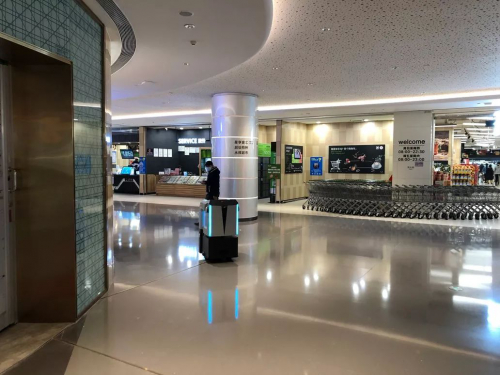 “無接觸安全送餐”落地星河WORLD園區(qū)，優(yōu)地機(jī)器人解決復(fù)工用餐難點(diǎn)